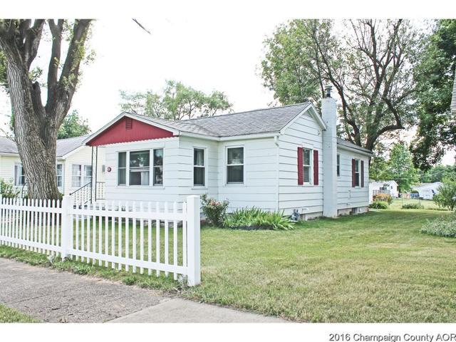 421 N 6th Avenue, Hoopeston, IL 60942