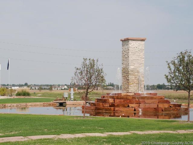 1601 Congressional Way, Champaign, IL 61822