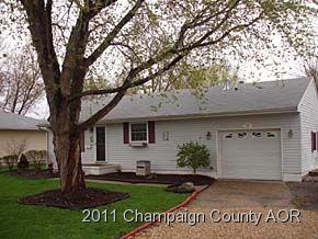 809 E Washington, Arthur, IL 61911