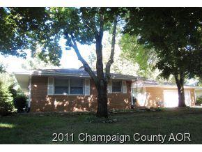 1604 Mitchell Drive, Mahomet, IL 61853