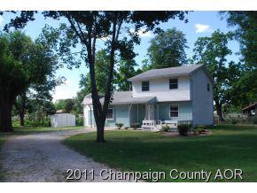 411 W Palmer St, Arthur, IL 61911