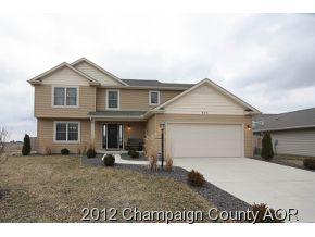 404 Harlan Wise Dr., St. Joseph, IL 61873