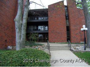 107 N Elm #109, Champaign, IL 61820