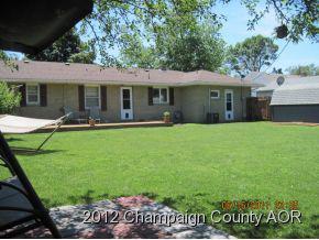302 Central Ave., Thomasboro, IL 61878