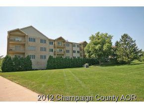 3801 Clubhouse Dr. #305, Champaign, IL 61822