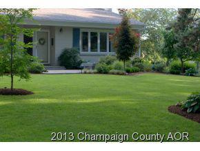 809 Dodds Dr, Champaign, IL 61820