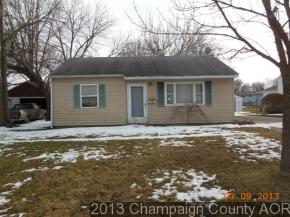1168 Bel Aire Dr, Rantoul, IL 61866