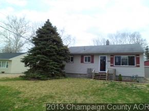 1412 Rosewood Dr, Champaign, IL 61821