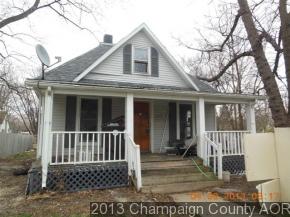 1204 Hickory St, Champaign, IL 61820