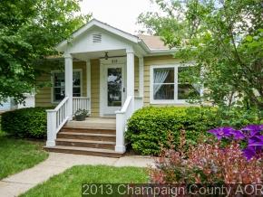 912 S New St, Champaign, IL 61820