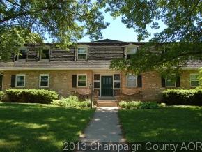 912 S Crescent #3, Champaign, IL 61821