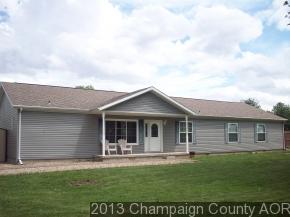 11 Maple Lane, Camargo, IL 61919