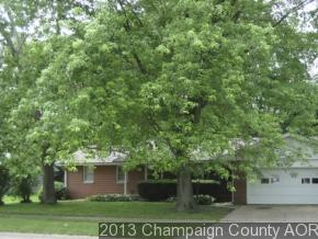 2221 Georgetown Dr, Champaign, IL 61821