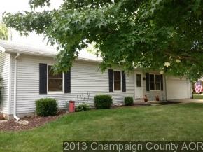 2116 Mallard Dr., Mahomet, IL 61853