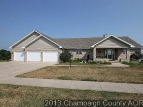 18041 Lakeview, Weldon, IL 61882