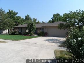 406 Crestwood, St. Joseph, IL 61873