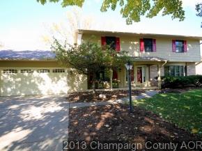 1004 Barclay Ct, Champaign, IL 61821