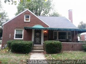907 W White, Champaign, IL 61821