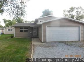 513 North Street, Villa Grove, IL 61956