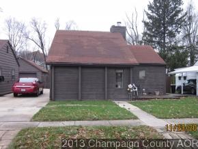 202 Crystal Lake Dr., Urbana, IL 61801