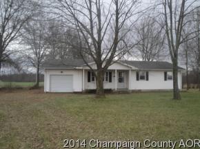 5342 Iola Ln, Farina, IL 62838