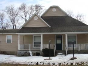 210 E State St, Fairmount, IL 61841