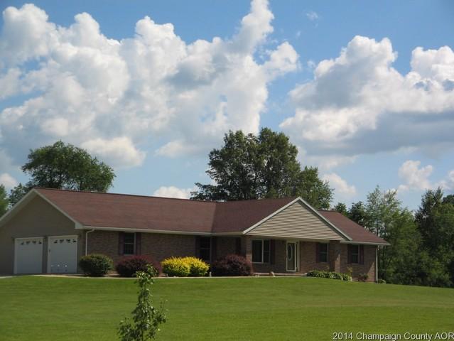 2477 E Cr 3600 N Rd, Paxton, IL 60957