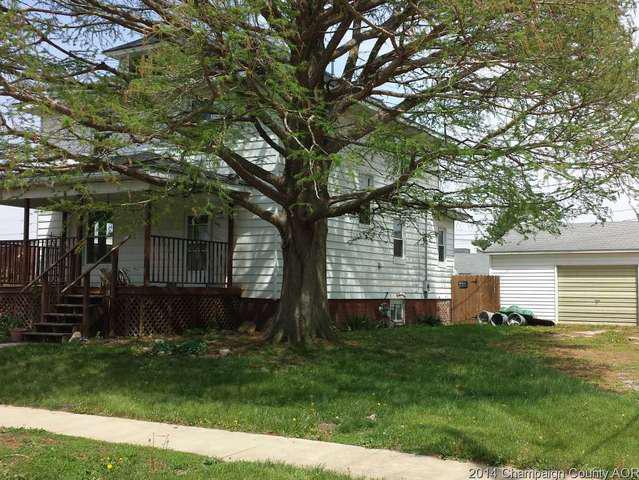 204 E Finley St, Oakwood, IL 61858