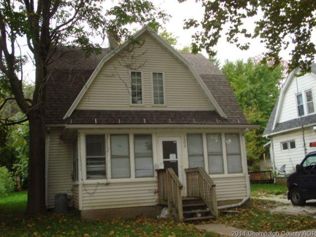 1209 N Hickory, Champaign, IL 61820