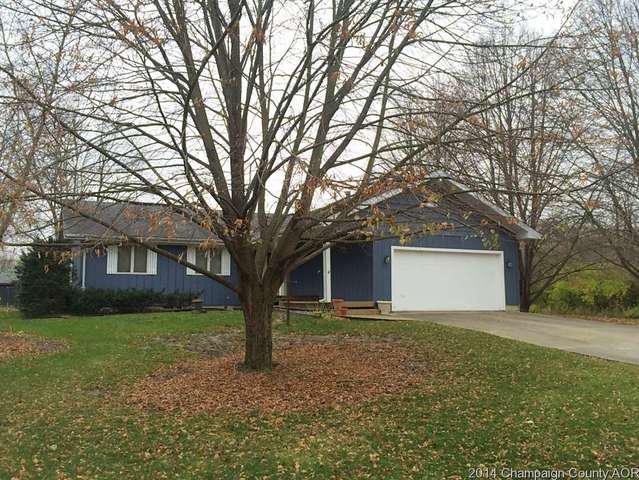 2225 Nancy Ln, St. Joseph, IL 61873