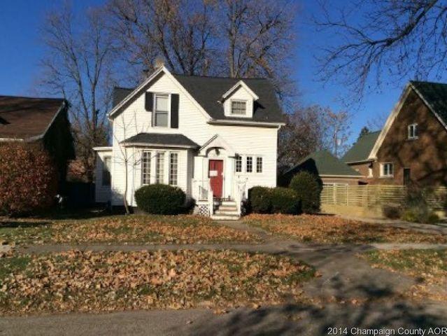 2018 E Jackson St., Bloomington, IL 61701