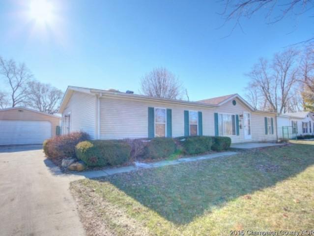 602 E Maple St., Ogden, IL 61859