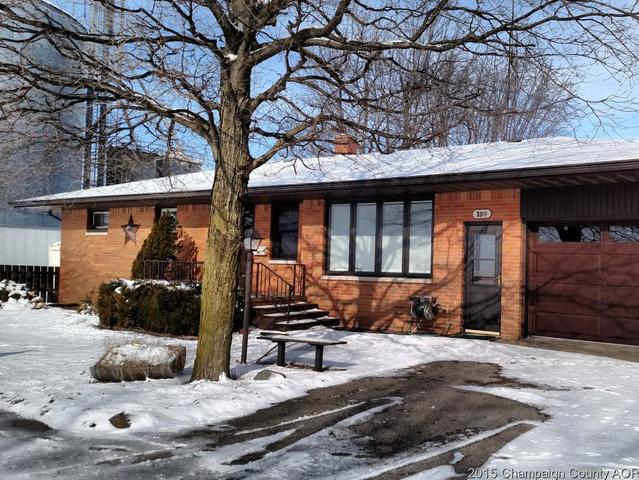 108 E Church St, Royal, IL 61871