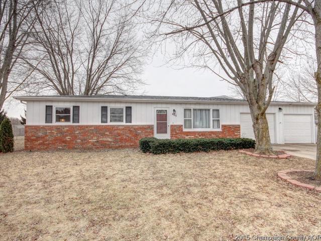 405 Park Cir, St. Joseph, IL 61873