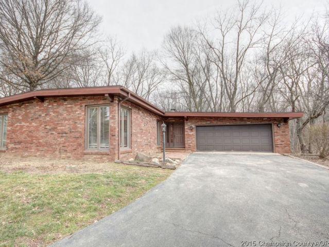 908 Riverview Ln, Mahomet, IL 61853