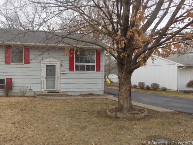 1446 E 4th St, Centralia, IL 62801