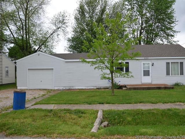 533 Dogwood Dr, Arthur, IL 61911