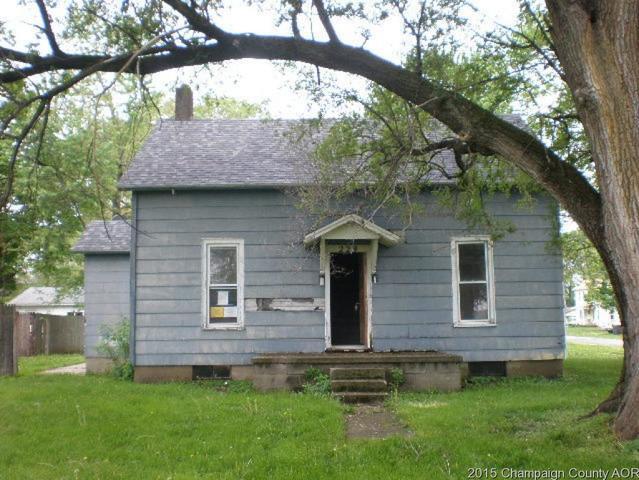 229 N Olive St, Maroa, IL 61756