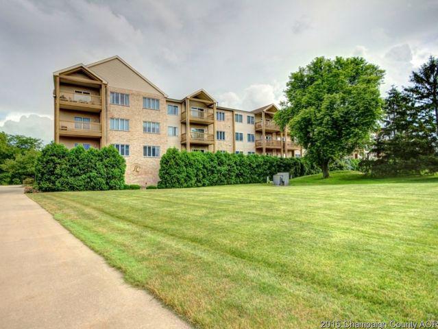 3801 Clubhouse Dr #300, Champaign, IL 61822