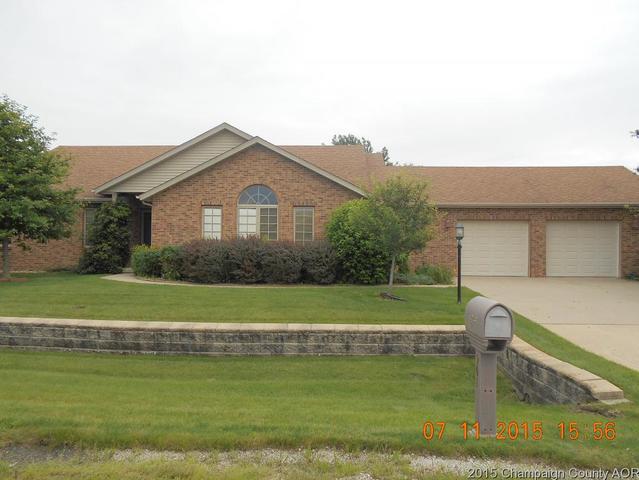 901 S Scarborough St, Sidney, IL 61877