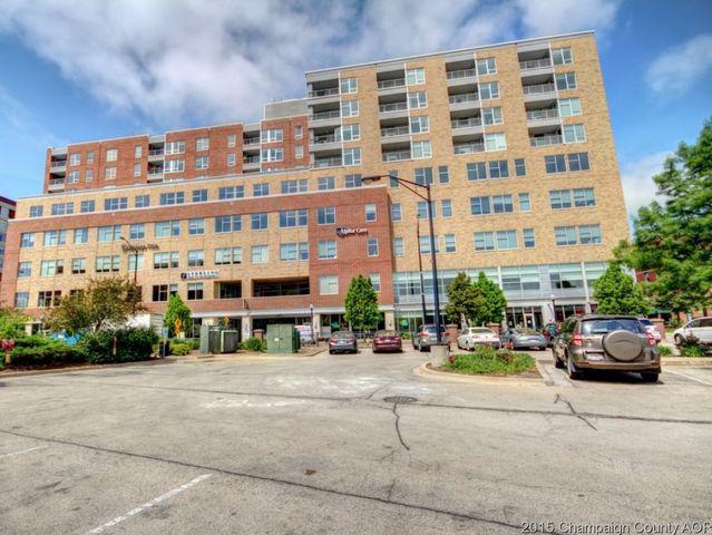 301 N Neil #902, Champaign, IL 61820