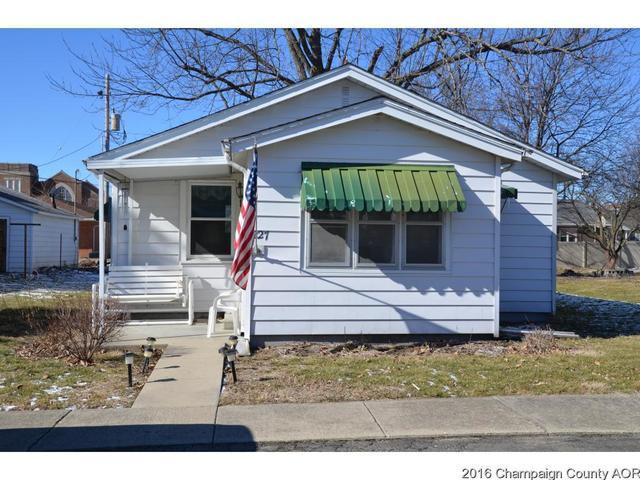 227 S Ash, Arthur, IL 61911