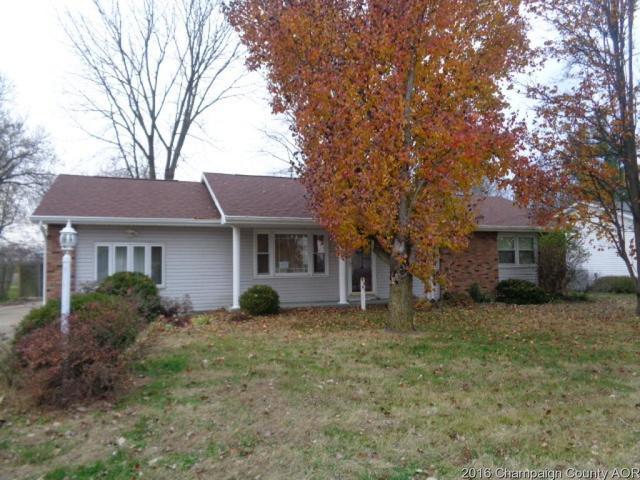 1607 N Johnson St, Robinson, IL 62454