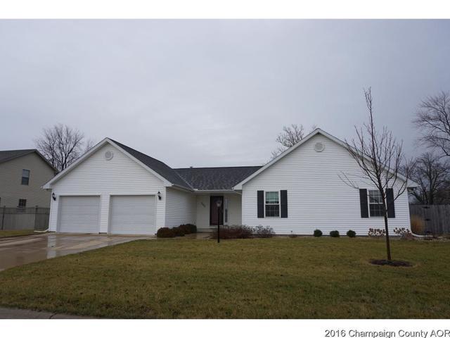 303 Country Lane, Tolono, IL 61880