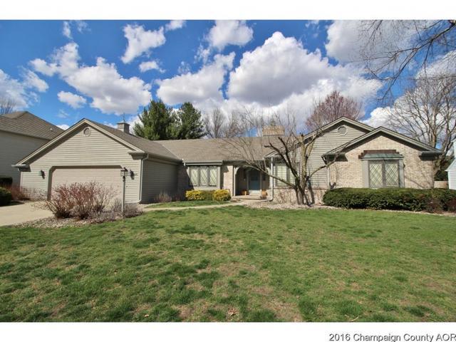 2406 N Nottingham Ct, Champaign, IL 61821