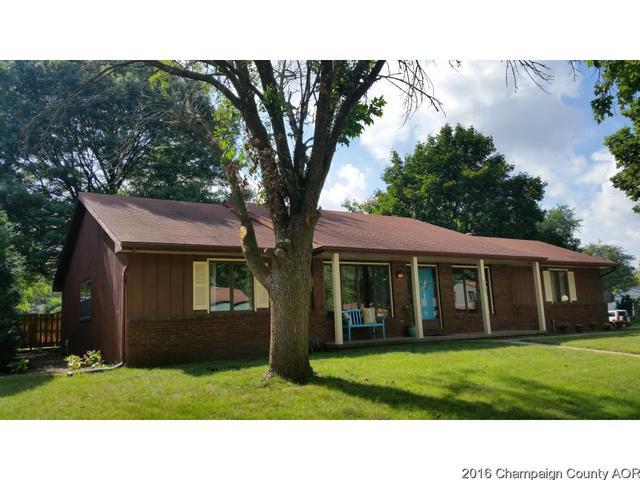 2305 Clover Ln, Champaign, IL 61821