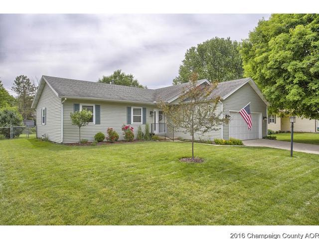 2302 Carlisle Dr, Champaign, IL 61821