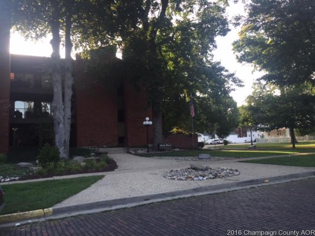 107 N Elm St #308, Champaign, IL 61820
