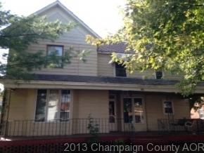 229 E Lincoln St., St. Joseph, IL 61873