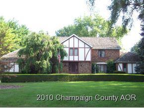 610 E Park, Arthur, IL 61911